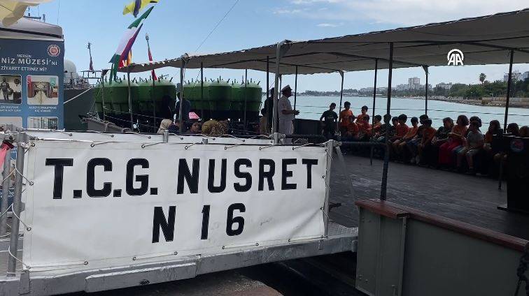 TCG Nusret Müze Gemisi Mersin'de 24